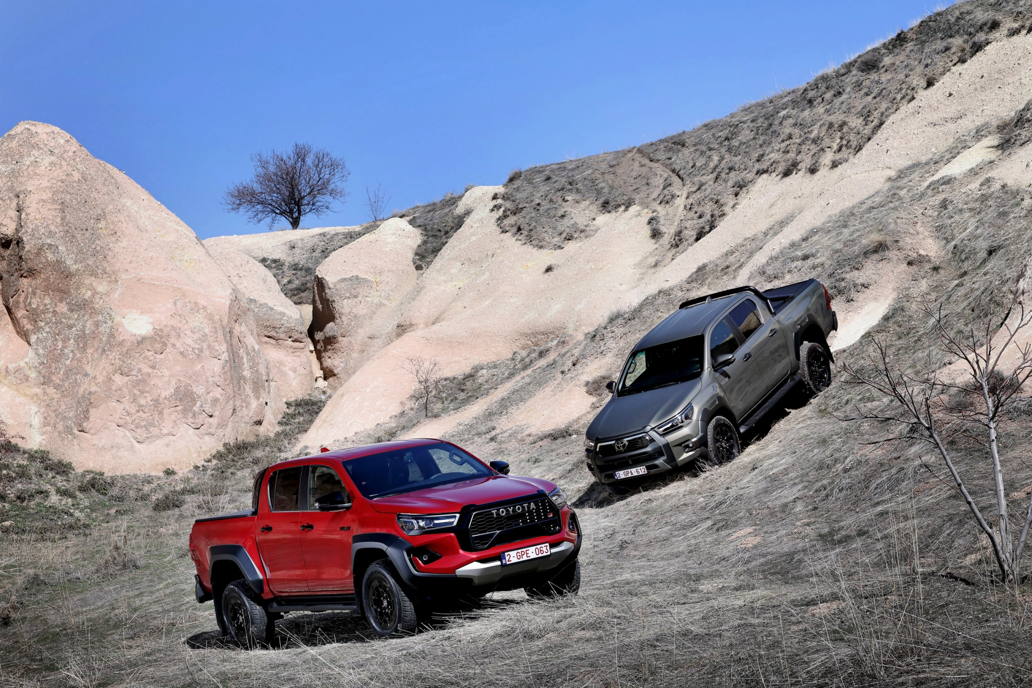 2025 Hilux Combo 001